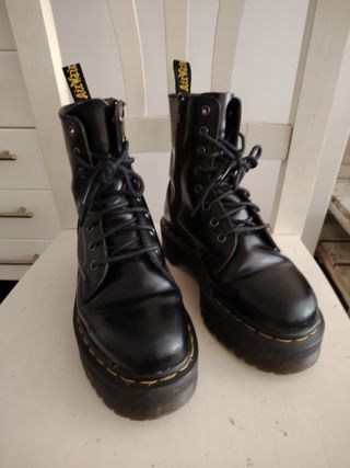 Botas Dr. Martens Plataforma Negras