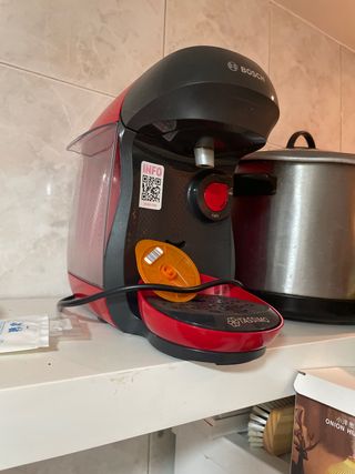 Cafetera Bosch Tassimo Roja