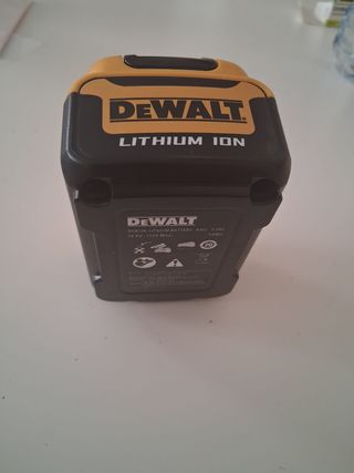 2 Baterías DeWalt 12V DCB126 5.0Ah