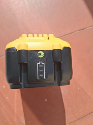 2 Baterías DeWalt 12V DCB126 5.0Ah