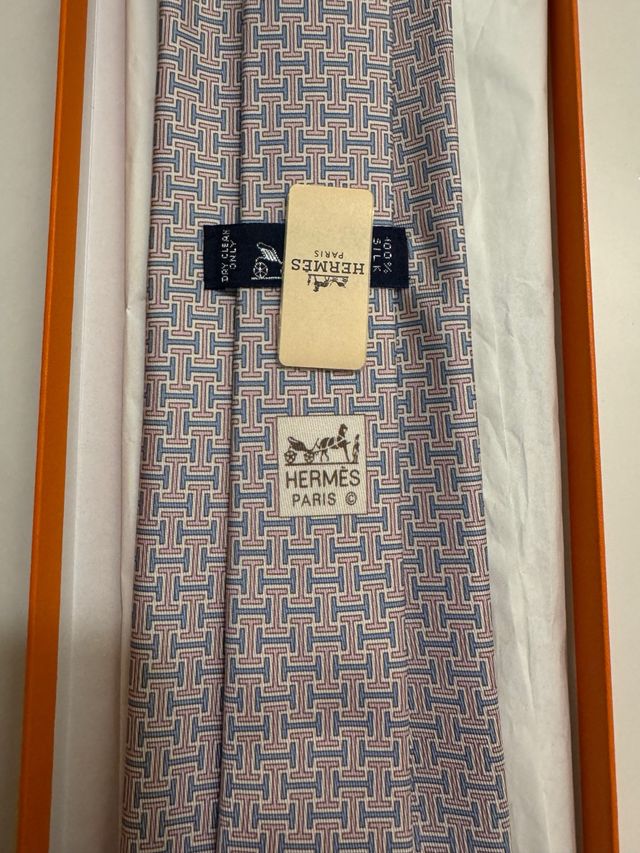 Corbata Hermes 100% Seda