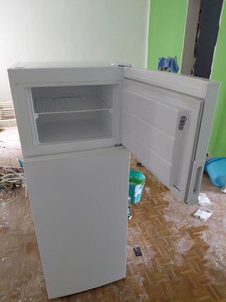 Nevera Candy Blanca