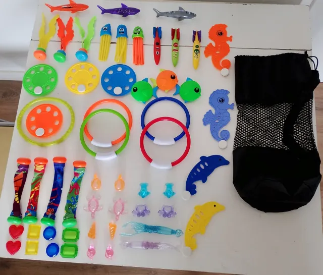 Juego de buceo para niños, está completo.