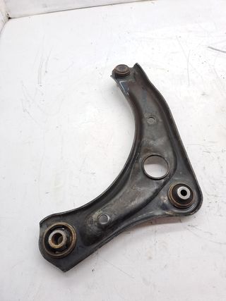 BRAZO SUSPENSION INFERIOR DELANTERO DERECHO NISSAN NOTE