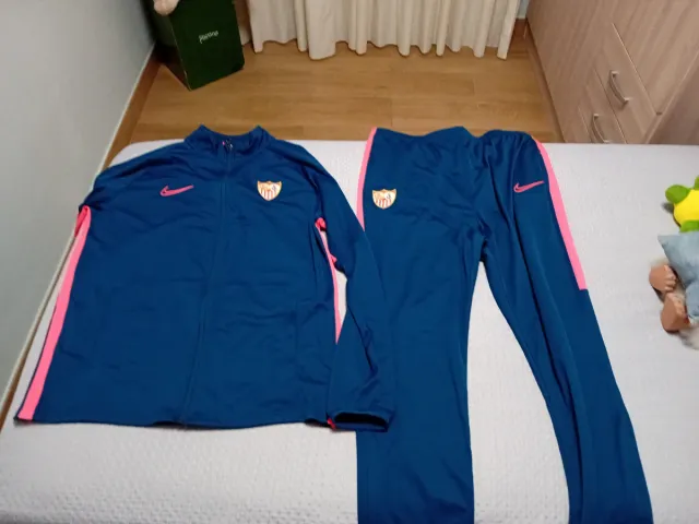 Chándal Oficial Sevilla FC Nike Azul y Rosa