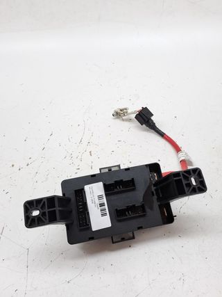 CAJA RELES / FUSIBLES MG EHS (2)