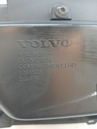 GUANTERA VOLVO V40