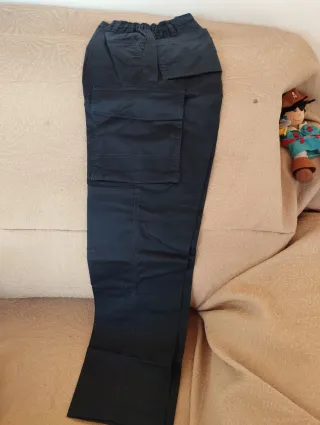 Pantalón de trabajo azul marino, unisex.