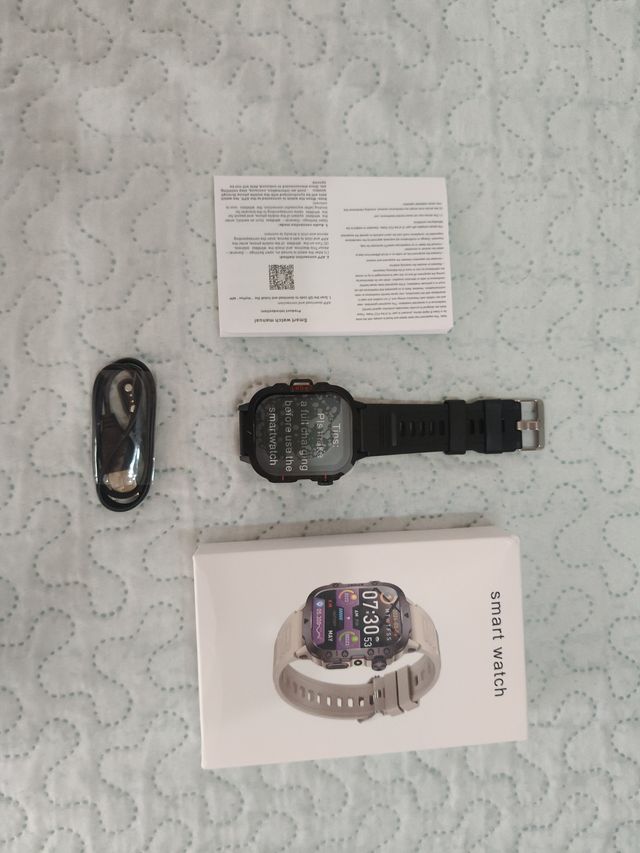 Reloj inteligente multifuncional negro