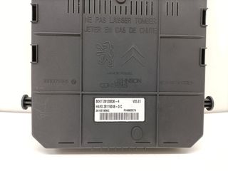 CAJA RELES / FUSIBLES PEUGEOT 3008 (2)