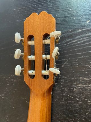 Guitarra Admira Fiesta + funda y libro de regalo