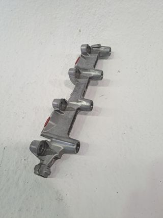 RAMPA INYECTORA MITSUBISHI MONTERO PININ (H60/H70)