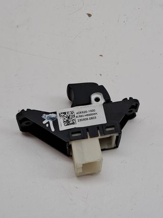 MANDO ELEVALUNAS TRASERO IZQUIERDO KIA STONIC (4)