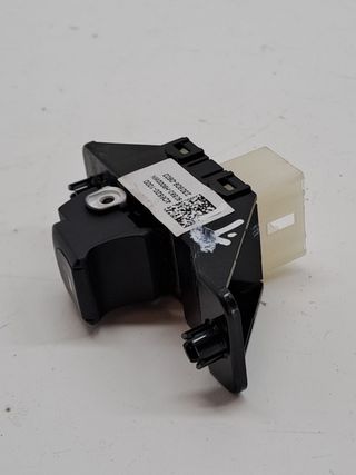 MANDO ELEVALUNAS TRASERO IZQUIERDO KIA STONIC (4)