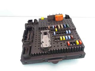 CAJA RELES / FUSIBLES VOLVO S60 BERLINA