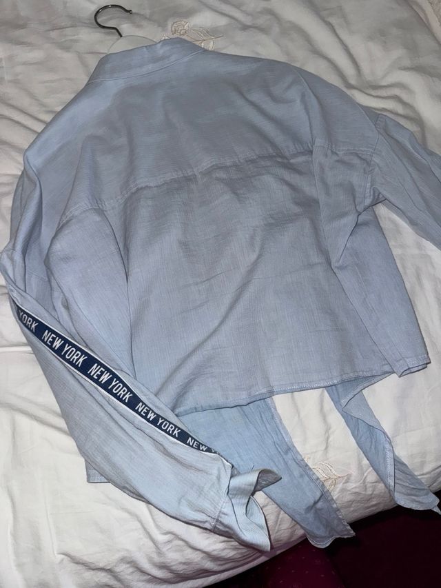 Camisa azul de manga larga Subdued