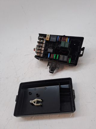 CAJA RELES / FUSIBLES VOLKSWAGEN T-ROC