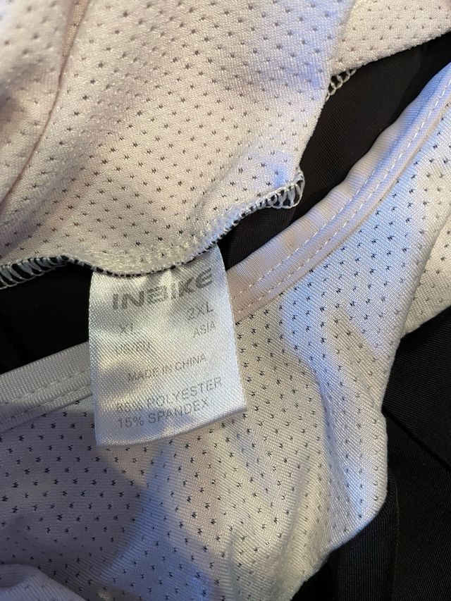 Completo ciclismo geometrico