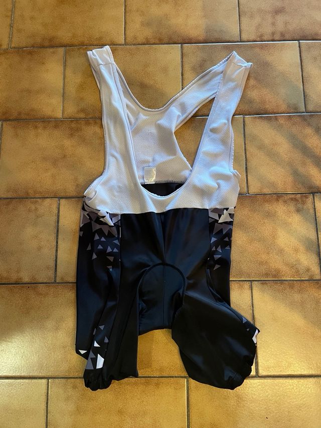 Completo ciclismo geometrico