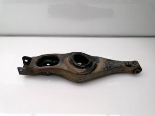 BRAZO SUSPENSION INFERIOR TRASERO DERECHO MITSUBISHI MONTERO (3)