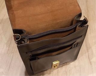 Bolso de hombre de cuero marrón