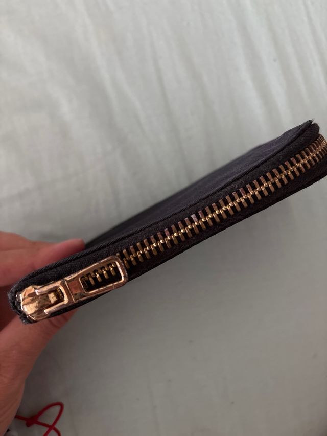 Cartera Bimba y Lola Negra y Dorada