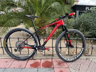 Bicicleta Orbea Alma M25 2021 Full carbono