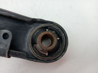 BRAZO SUSPENSION INFERIOR DELANTERO DERECHO TOYOTA YARIS (KS