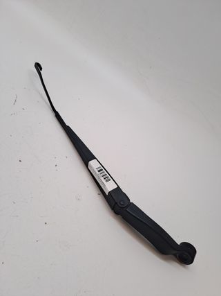 BRAZO LIMPIA DELANTERO IZQUIERDO MAZDA 2 LIM. (DE)