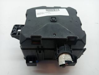 CAJA RELES / FUSIBLES NISSAN NOTE (6)