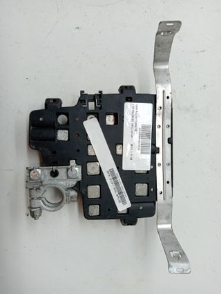CAJA RELES / FUSIBLES FIAT FREEMONT (345) (2)