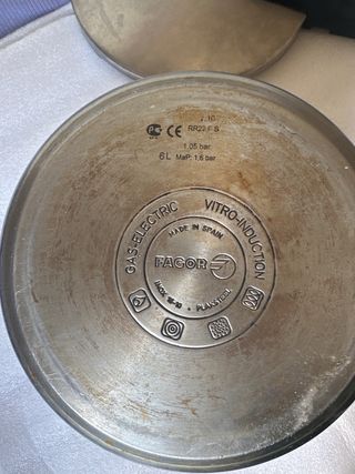 Olla Rápida Acero Inoxidable 6L