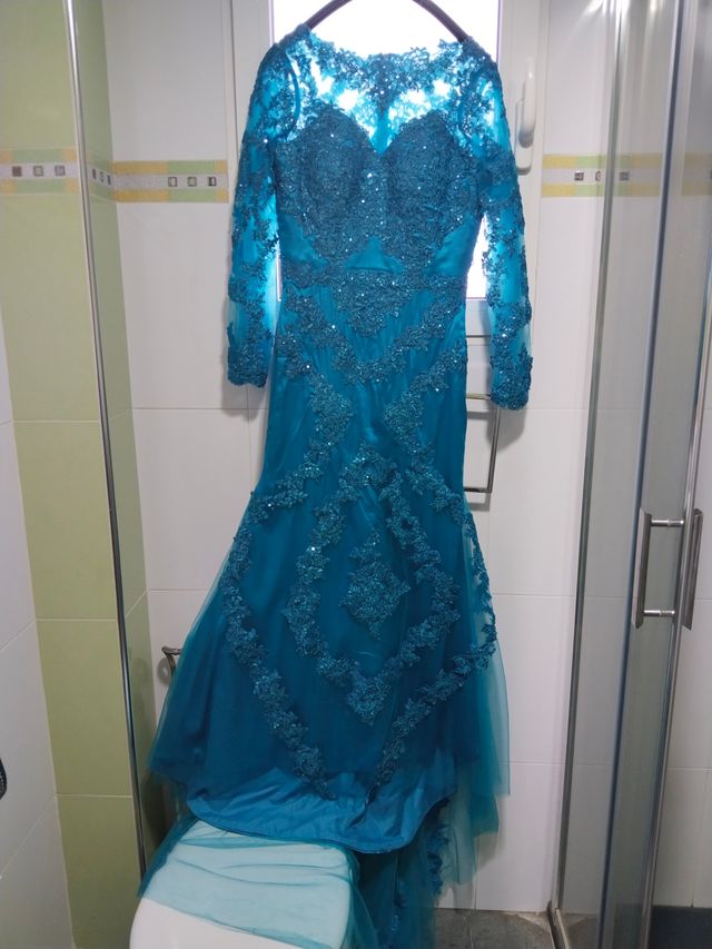 Vestido de ceremonia azul