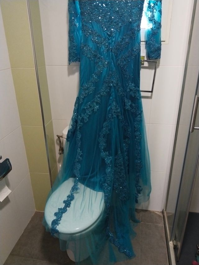 Vestido de ceremonia azul