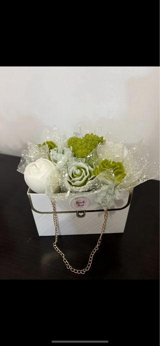 Cestino fiori in cera di soia