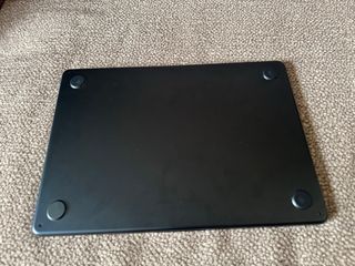 MacBook Air 13 M3 2024 - No Enciende