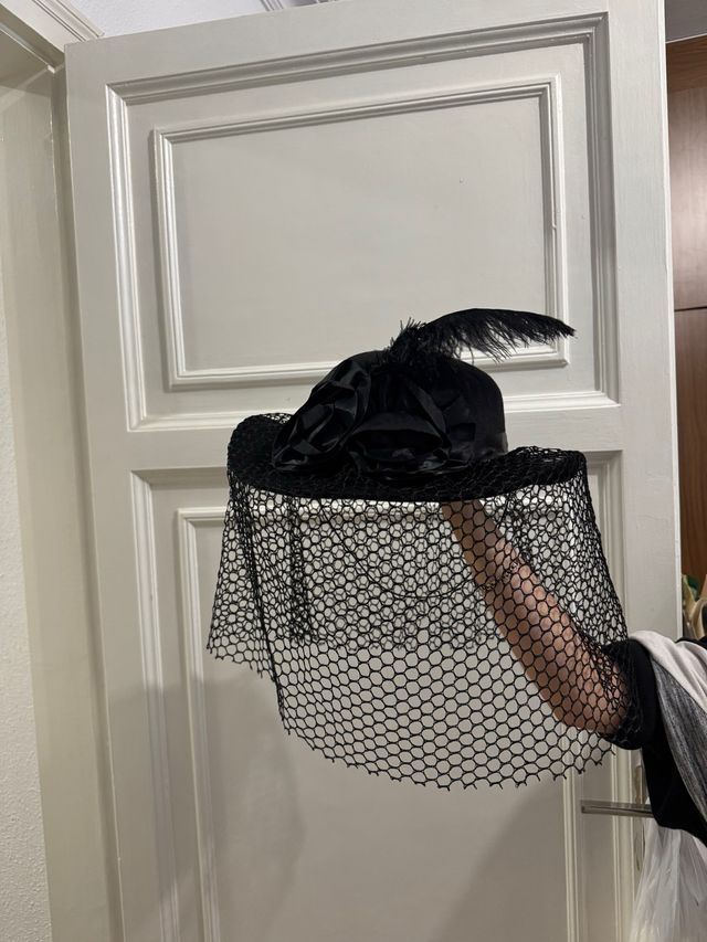 Disfraz Halloween Negro con Velos