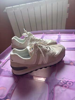 New Balance 574 Beige Mujer Talla 38