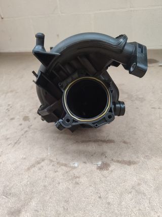 COLECTOR ADMISION PEUGEOT 207