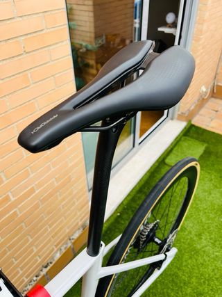 Cube Attain C:62 SLX Blanco Talla 56cm (L) 