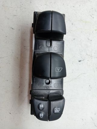 MANDO ELEVALUNAS DELANTERO IZQUIERDO NISSAN LEAF