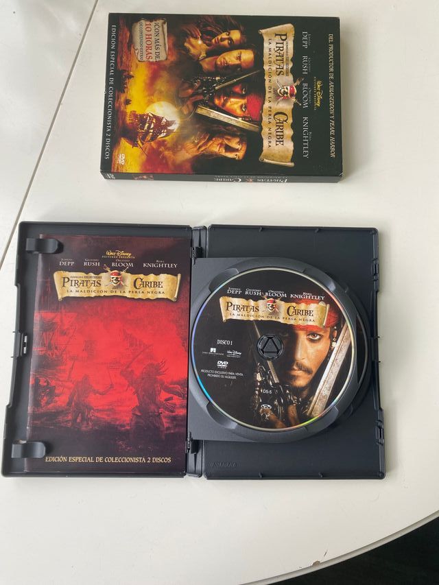 Piratas del Caribe: La Maldición de la Perla Negra