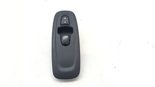 MANDO ELEVALUNAS DELANTERO DERECHO RENAULT KADJAR