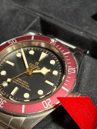 Tudor Black Bay Reloj Automático Rojo