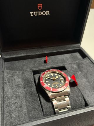 Tudor Black Bay Reloj Automático Rojo