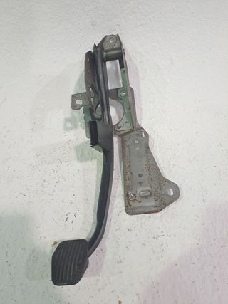 PEDAL FRENO FORD FOCUS (4)