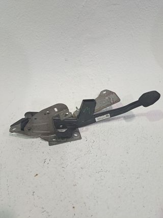 PEDAL FRENO FORD FOCUS (4)