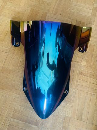 Parabrisas Deflector Moto Iridiscente