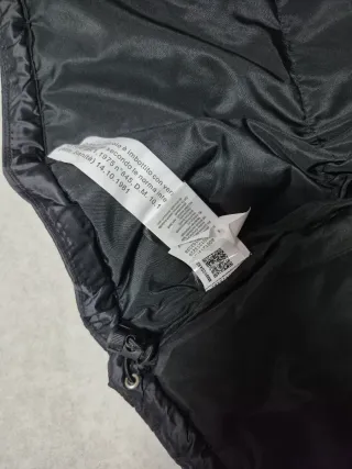 Chaqueta The North Face acolchada negra