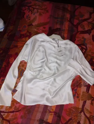 Blusa Zara Satén Blanca Talla  XL 